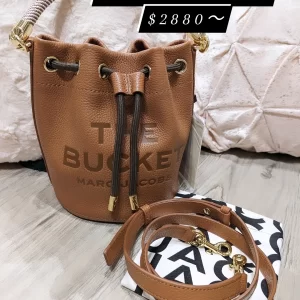 Marc Jacobs Bucket Bag (Tan)