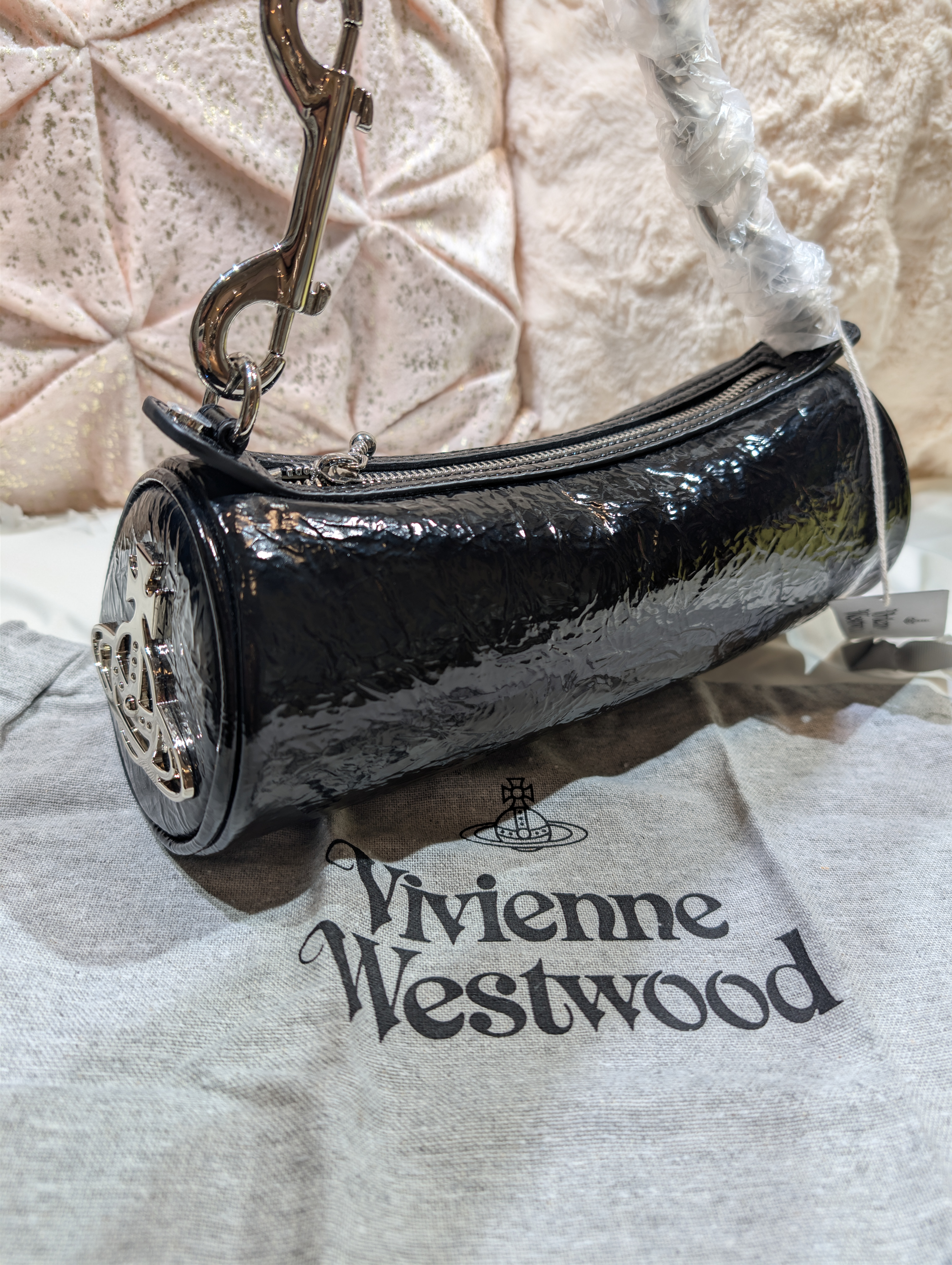Vivienne Westwood Cindy Cylinder Bag in Black
